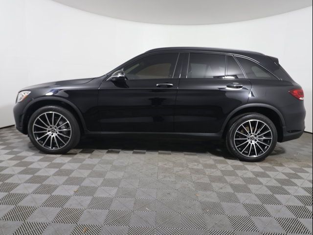 2021 Mercedes-Benz GLC 300