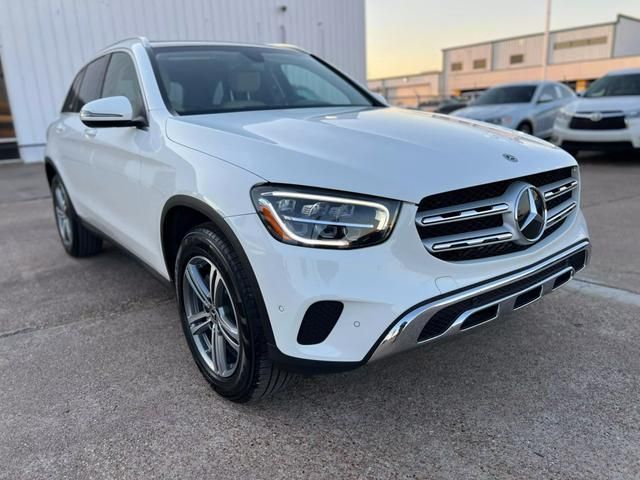 2021 Mercedes-Benz GLC 300