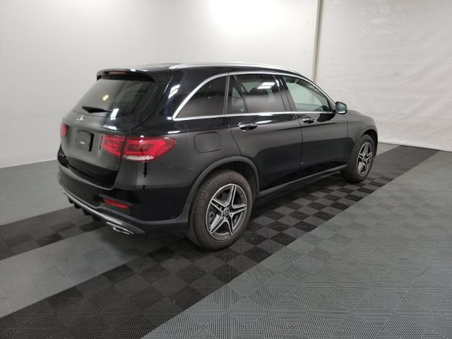 2021 Mercedes-Benz GLC 300