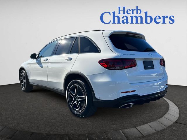 2021 Mercedes-Benz GLC 300