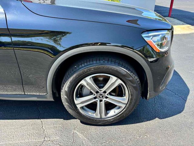 2021 Mercedes-Benz GLC 300