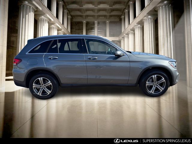 2021 Mercedes-Benz GLC 300