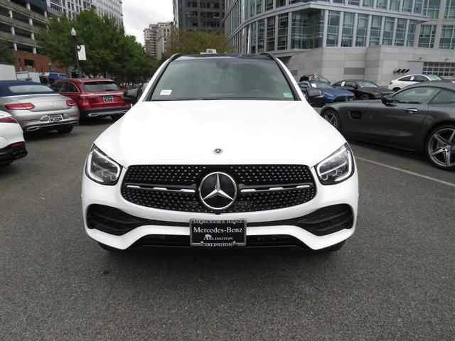 2021 Mercedes-Benz GLC 300