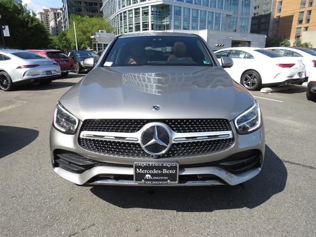 2021 Mercedes-Benz GLC 300