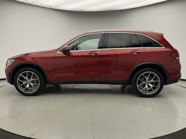 2021 Mercedes-Benz GLC 300