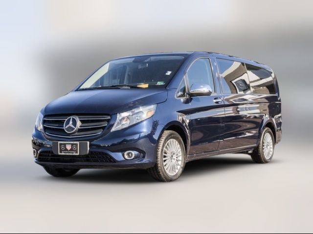 2021 Mercedes-Benz Metris Base