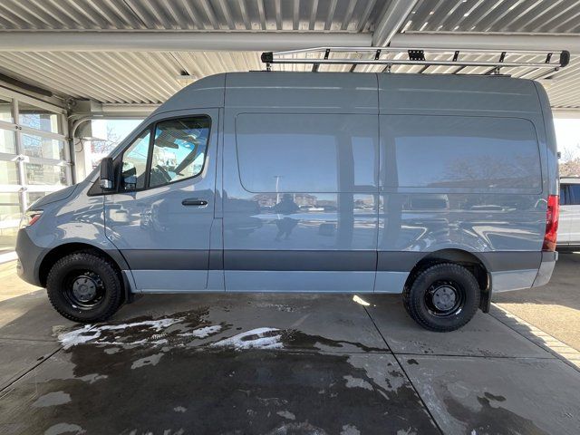 2021 Mercedes-Benz Sprinter Crew