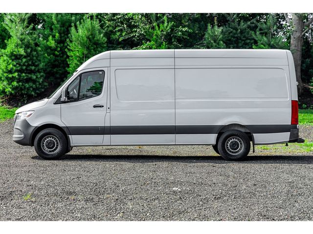 2021 Mercedes-Benz Sprinter Base