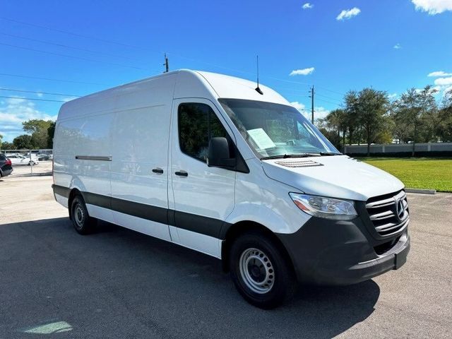 2021 Mercedes-Benz Sprinter Base