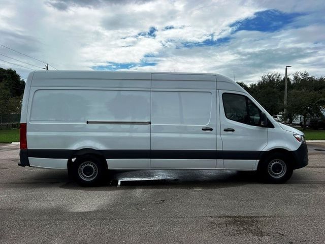 2021 Mercedes-Benz Sprinter Cargo