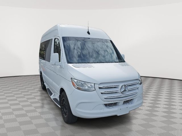 2021 Mercedes-Benz Sprinter Crew