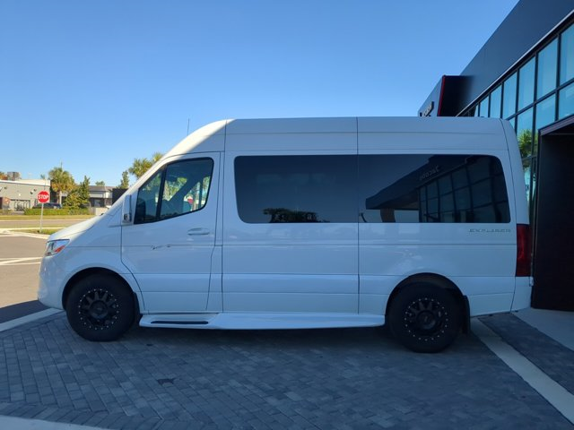 2021 Mercedes-Benz Sprinter Crew