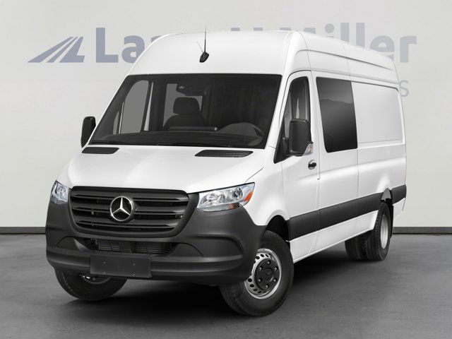 2021 Mercedes-Benz Sprinter Crew