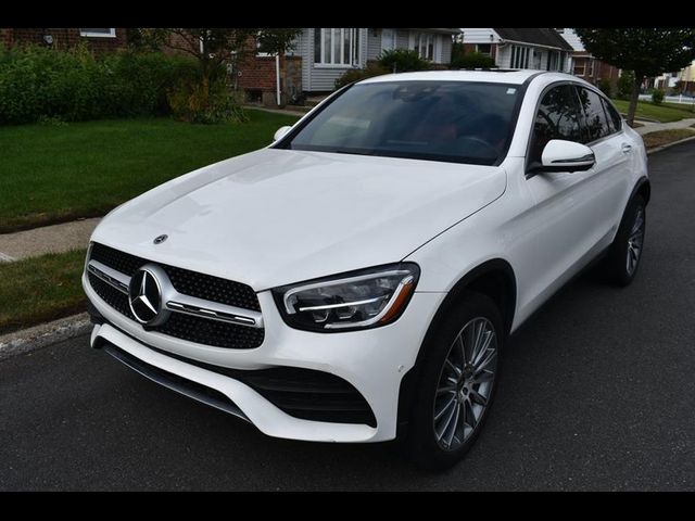 2021 Mercedes-Benz GLC 300