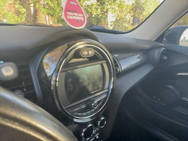2021 MINI Cooper Hardtop SE