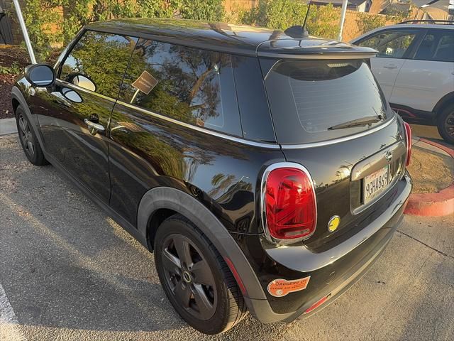 2021 MINI Cooper Hardtop SE
