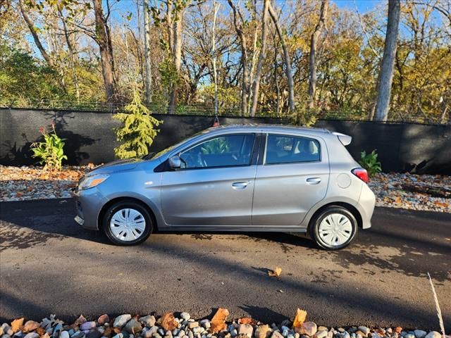 2021 Mitsubishi Mirage ES