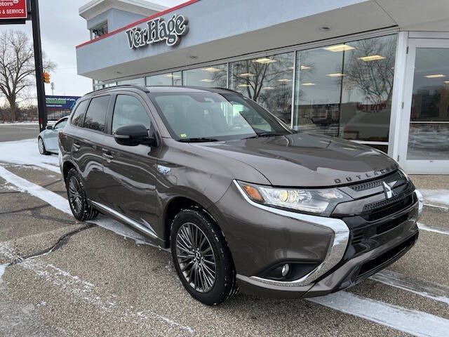 2021 Mitsubishi Outlander PHEV LE