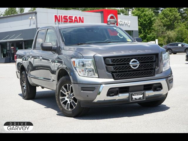 2021 Nissan Titan SV