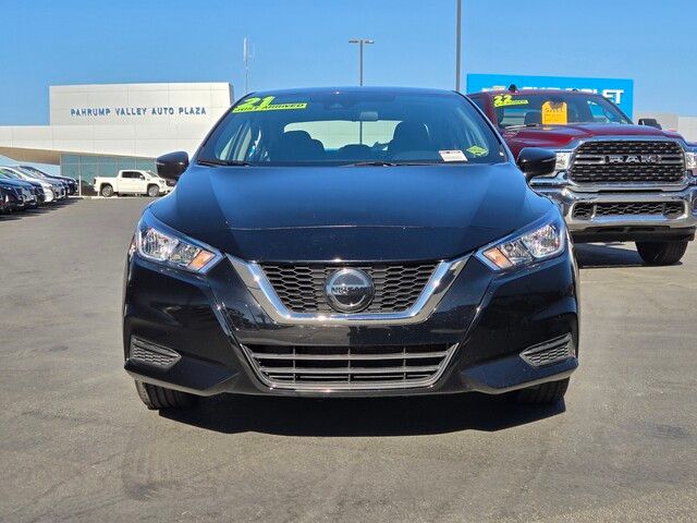 2021 Nissan Versa SV