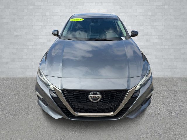 2021 Nissan Altima 2.0 SR