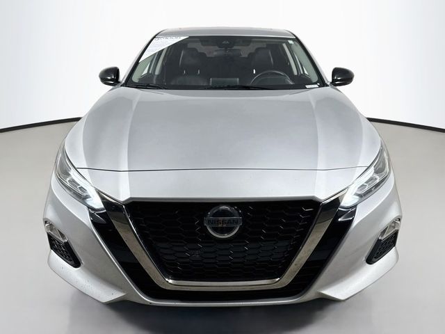 2021 Nissan Altima 2.0 SR