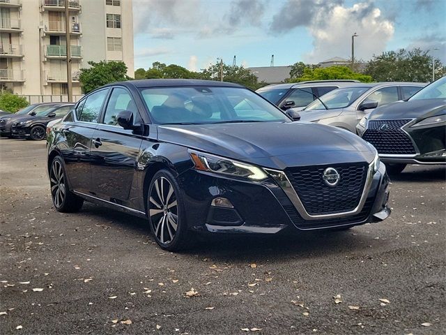 2021 Nissan Altima 2.0 SR