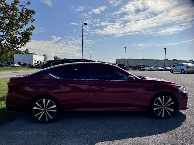 2021 Nissan Altima 2.0 SR