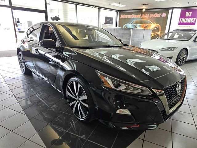 2021 Nissan Altima 2.0 SR