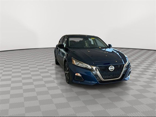 2021 Nissan Altima 2.0 SR