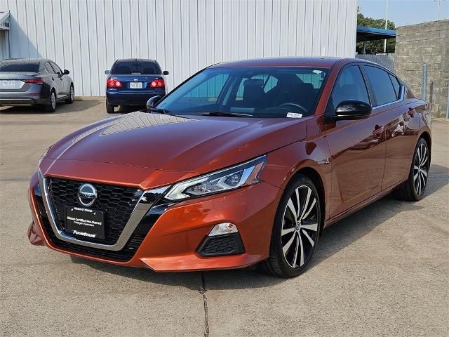 2021 Nissan Altima 2.0 SR