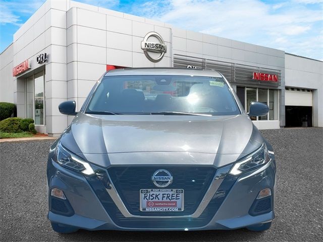 2021 Nissan Altima 2.0 SR