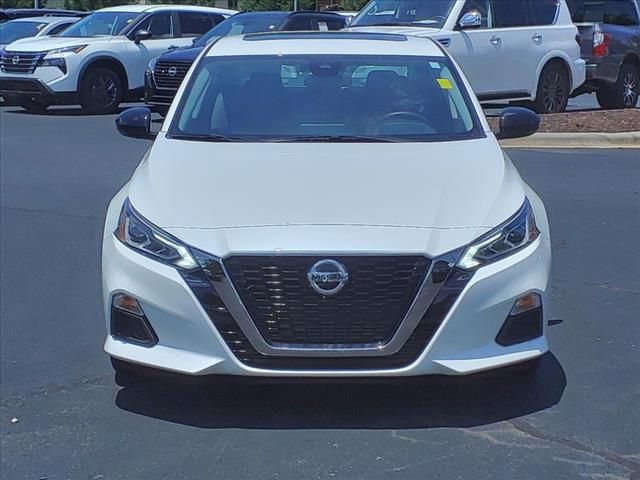 2021 Nissan Altima 2.0 SR