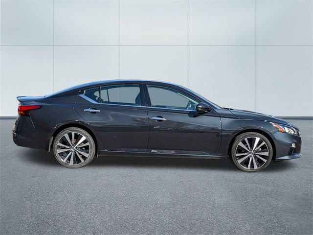 2021 Nissan Altima 2.5 Platinum