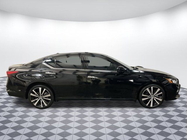 2021 Nissan Altima 2.5 Platinum