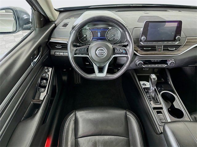 2021 Nissan Altima 2.5 Platinum