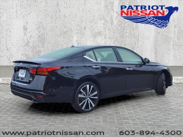 2021 Nissan Altima 2.5 Platinum