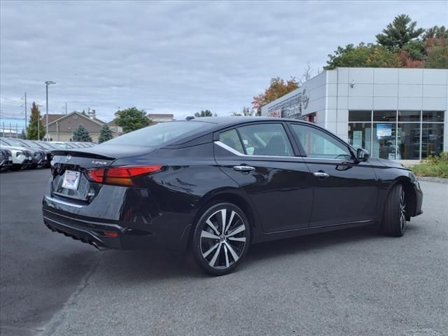 2021 Nissan Altima 2.5 Platinum