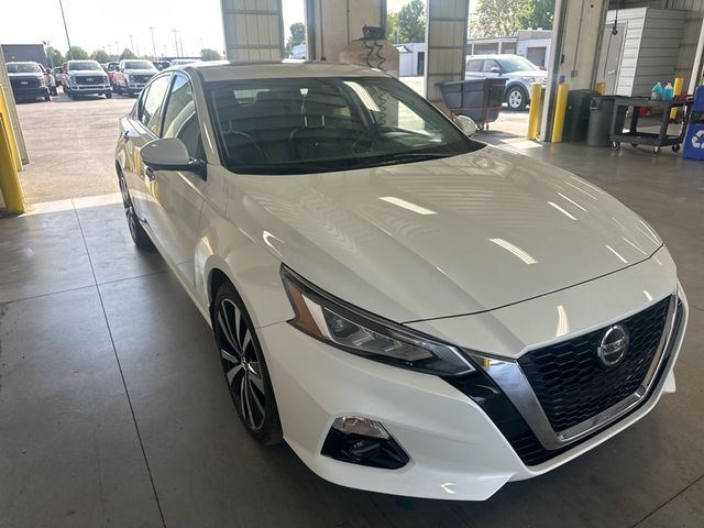 2021 Nissan Altima 2.5 Platinum