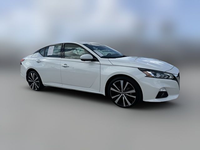 2021 Nissan Altima 2.5 Platinum