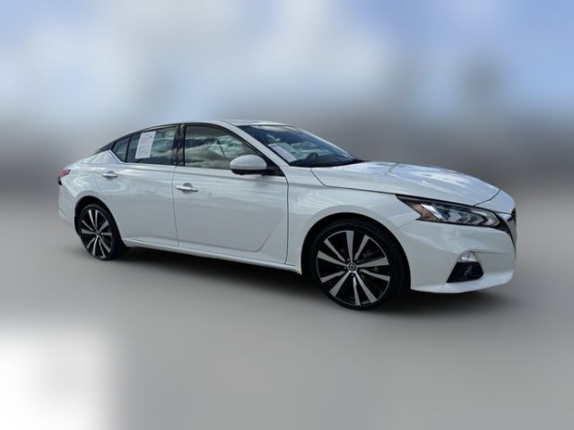 2021 Nissan Altima 2.5 Platinum