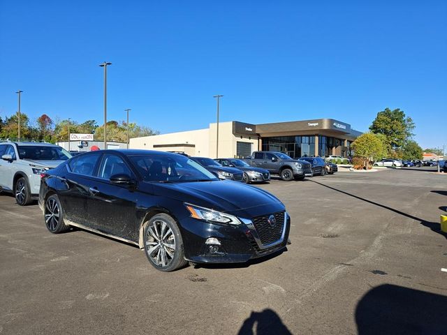 2021 Nissan Altima 2.5 Platinum