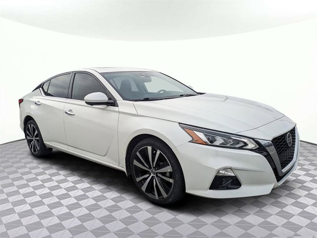 2021 Nissan Altima 2.5 Platinum