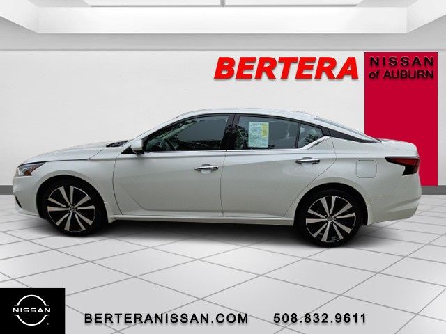 2021 Nissan Altima 2.5 Platinum