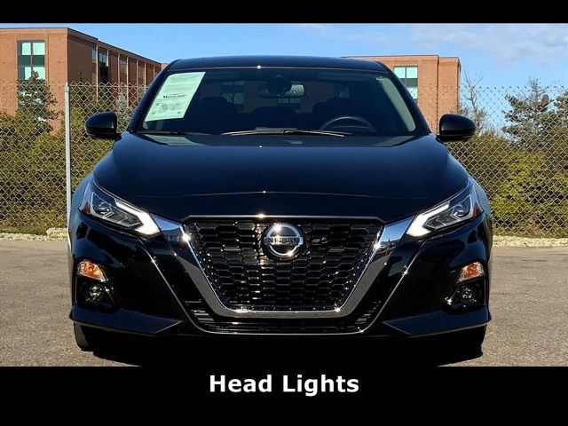 2021 Nissan Altima 2.5 Platinum