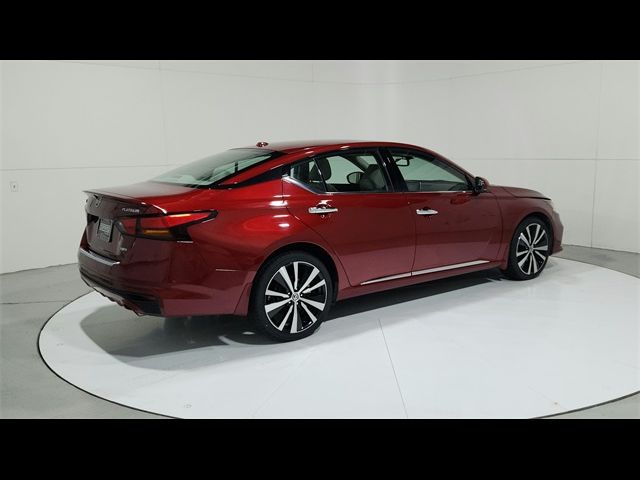 2021 Nissan Altima 2.5 Platinum