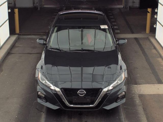 2021 Nissan Altima 2.5 Platinum