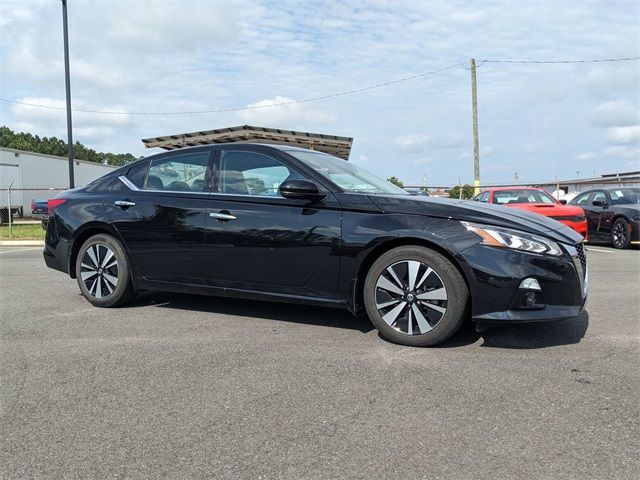 2021 Nissan Altima 2.5 SL