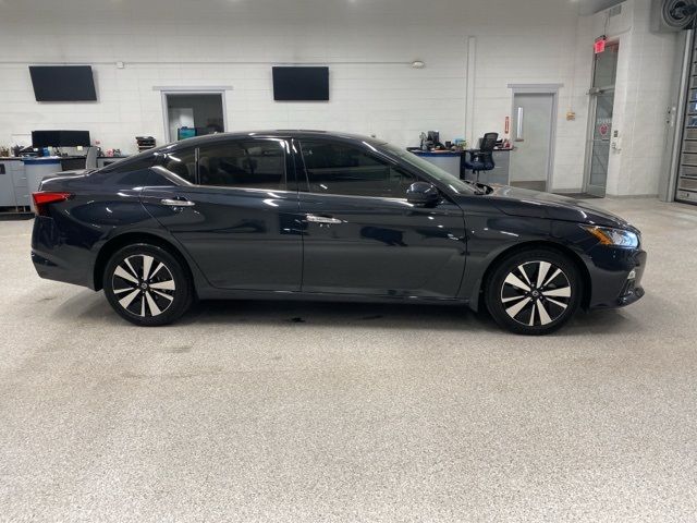 2021 Nissan Altima 2.5 SL