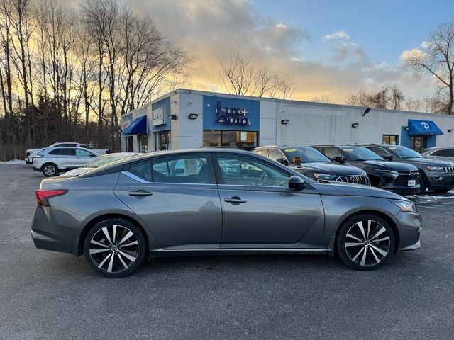 2021 Nissan Altima 2.5 SR